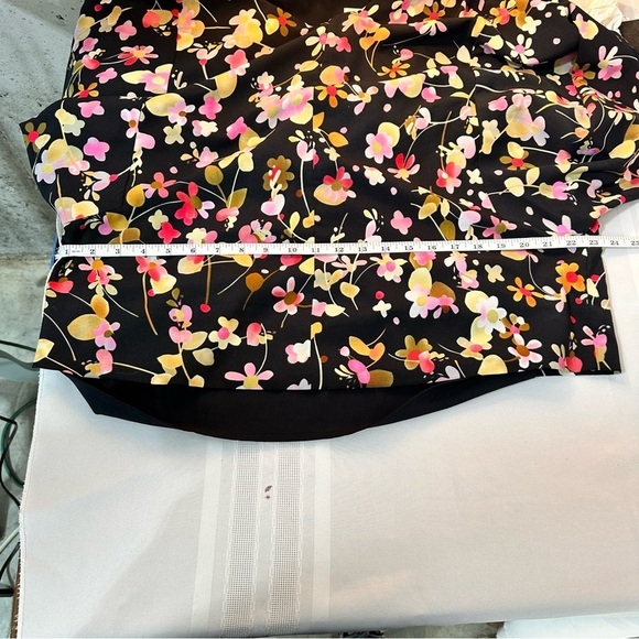 CAbi Limited Edition Charm Blouse - Floral Dolman Sleeve - EUC - Picture 6 of 11
